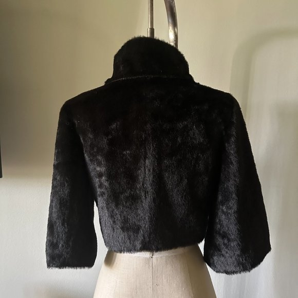 Ladies Black Faux Fur Cropped Jacket - Picture 4 of 9
